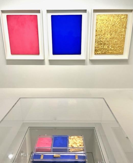 L’exposition Yves Klein à l'Hotel de Caumont